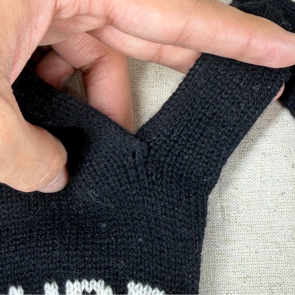 Burberry Cashmere Gloves - Picture 4 of 4